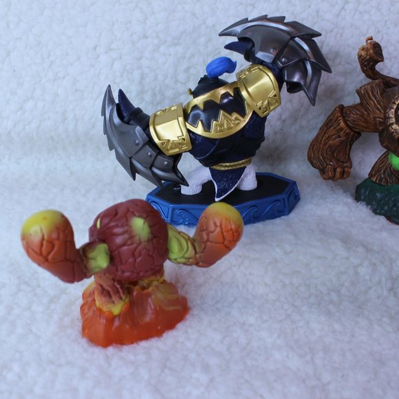 Skylanders Figures Lot of 4 Tree‎ Rex Flameslinger Gill Grunt Eruptor Toy - Picture 10 of 10